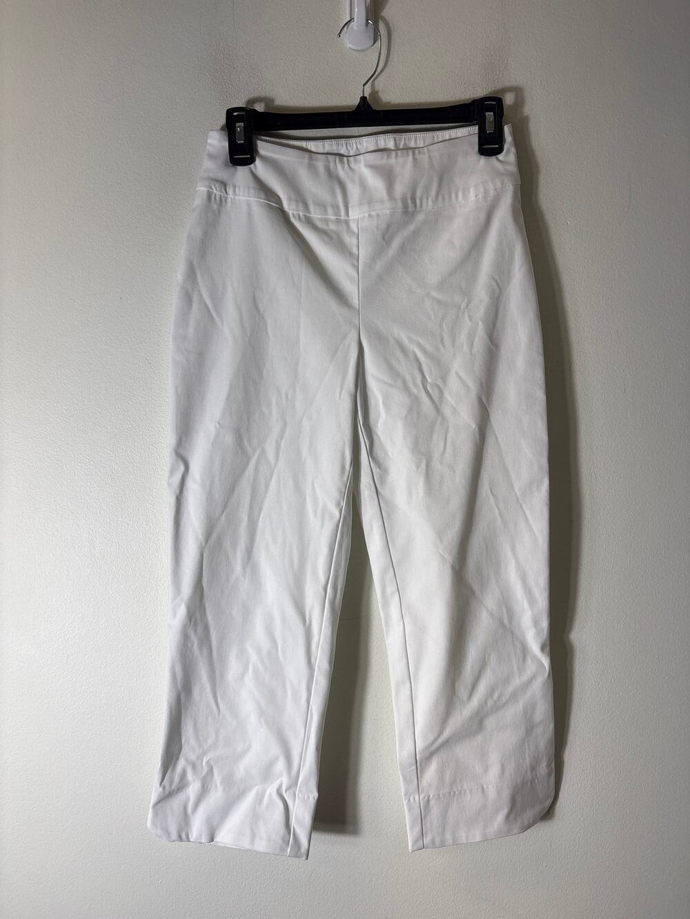 UP! White Pull On Cropped Pants Sz 6